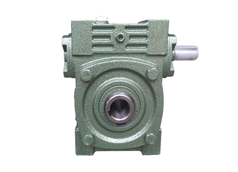 齒輪減速機變速機內(nèi)外產(chǎn)生壓差 齒輪減速機變速機內(nèi)外產(chǎn)生壓差